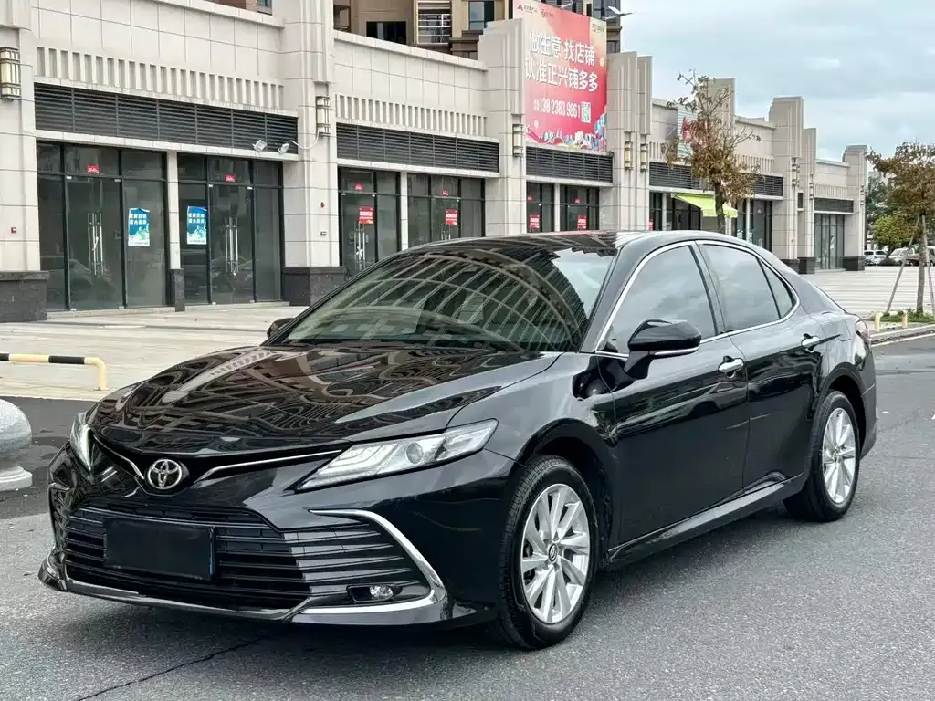 Toyota Camry 2021 из CN, фото 1