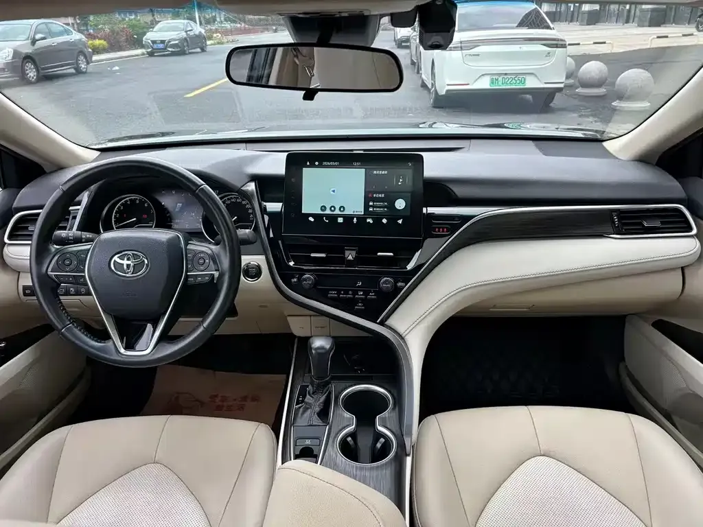 Toyota Camry 2021 из CN, фото 4