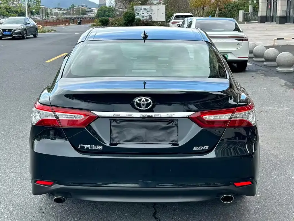 Toyota Camry 2021 из CN, фото 5