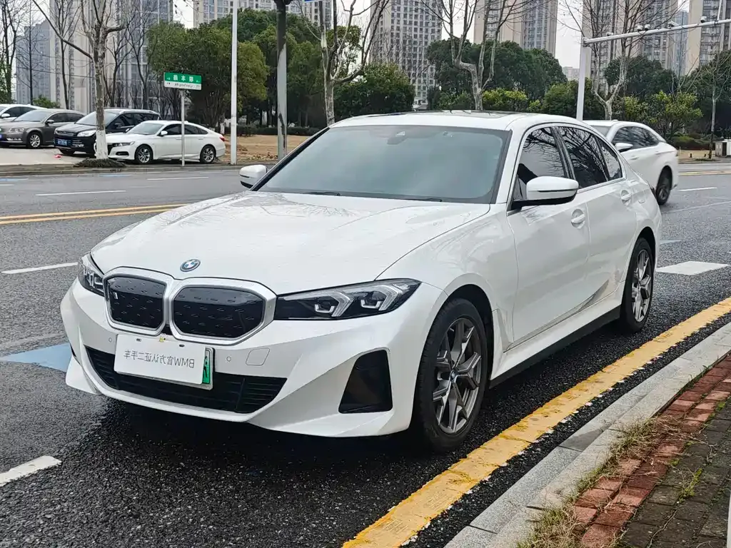 BMW i3 2023 из CN, фото 1