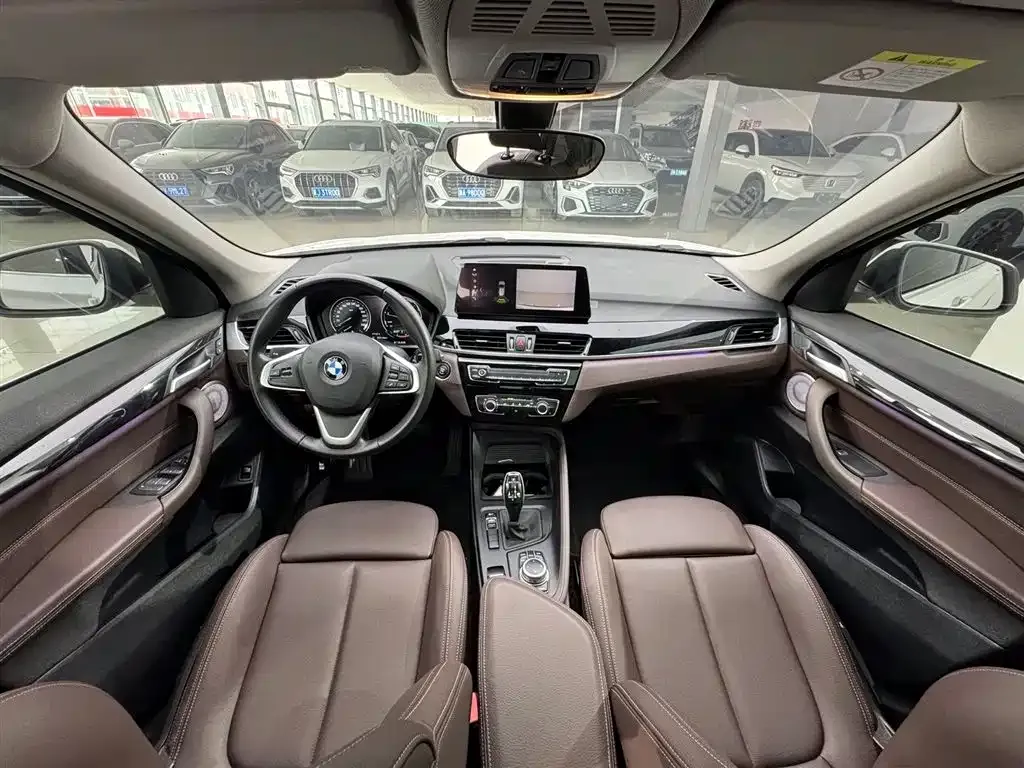 BMW X1 2021 из CN, фото 9