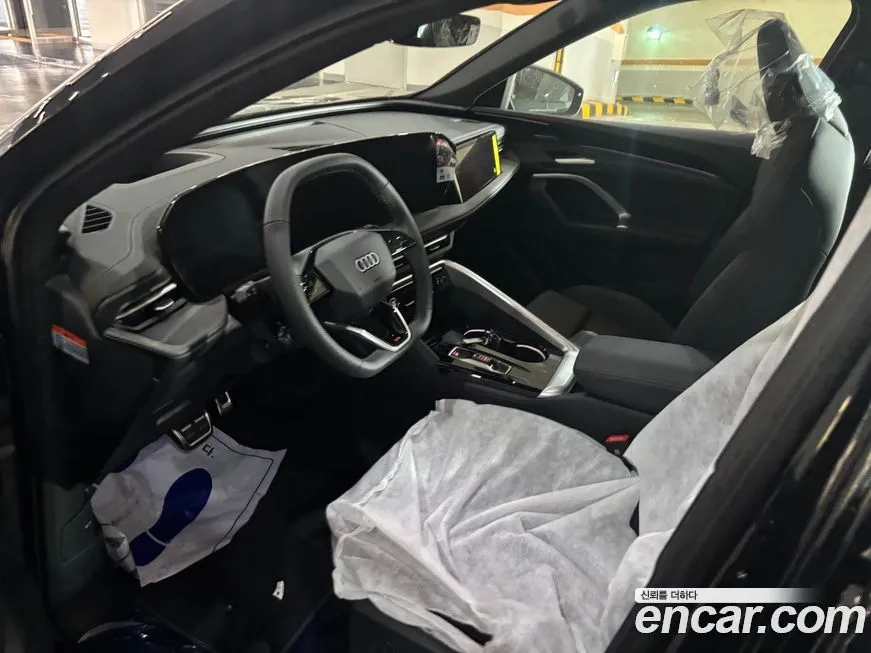 Audi Q5 2025 из KR, фото 2