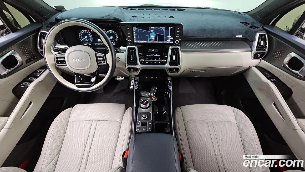 Kia Sorento — фото 10