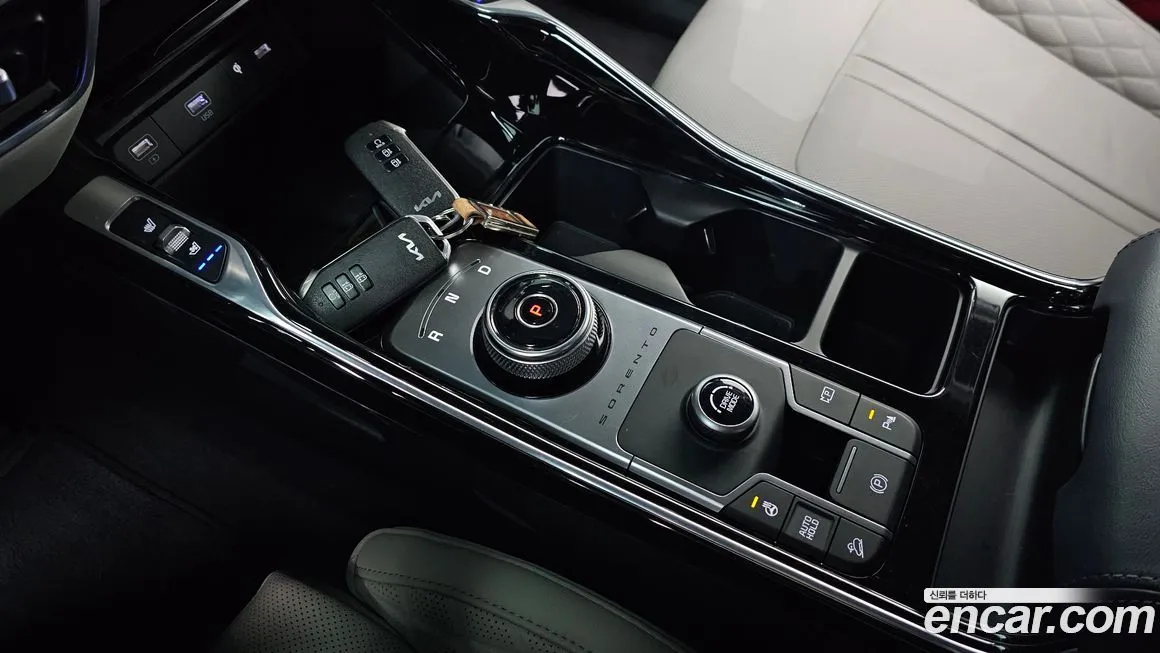 Kia Sorento — фото 4