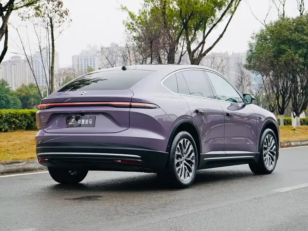 NIO EC6 — фото 8