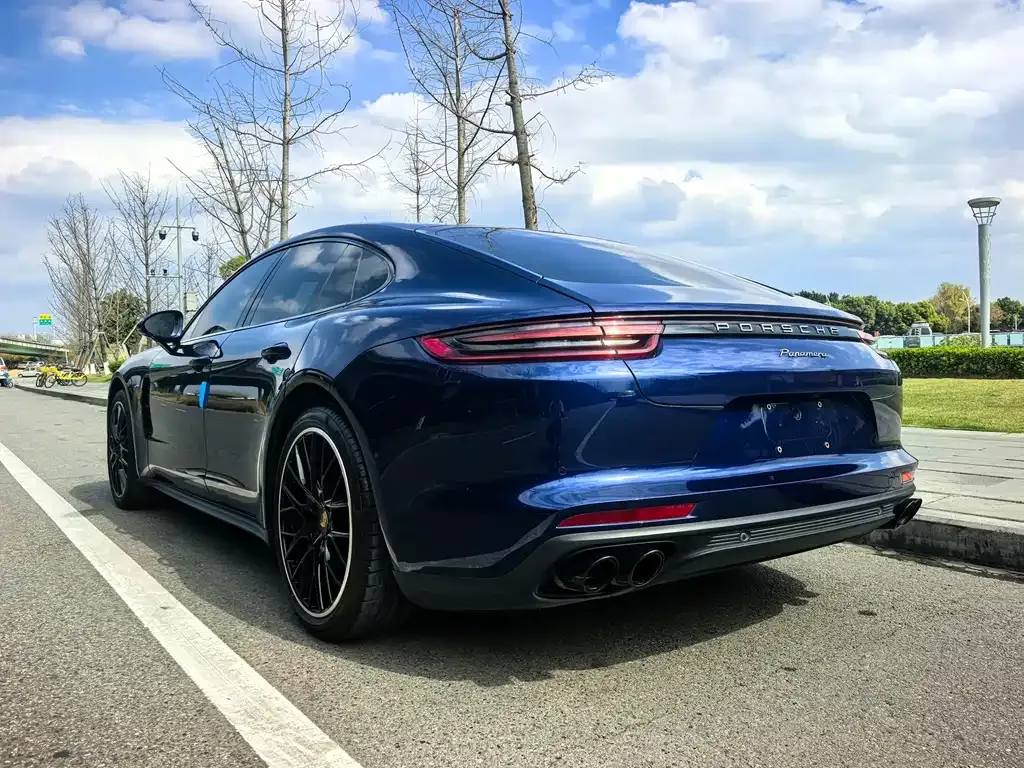 Porsche Panamera — фото 9