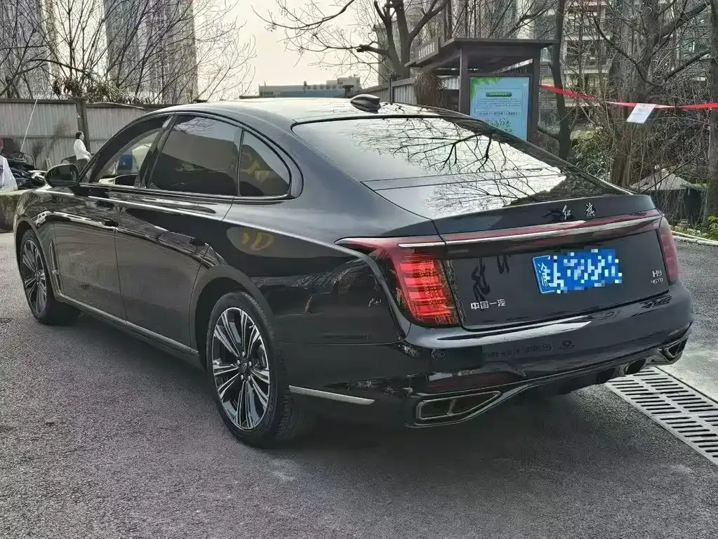 Hongqi H9 — фото 3