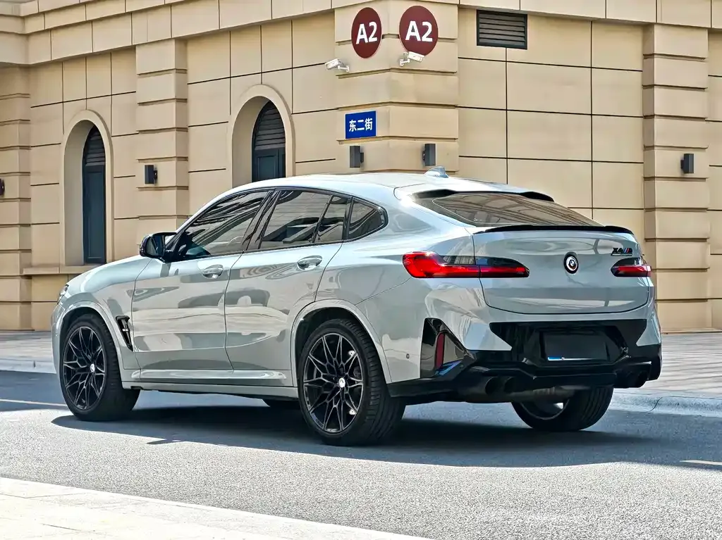 BMW X4 M — фото 7