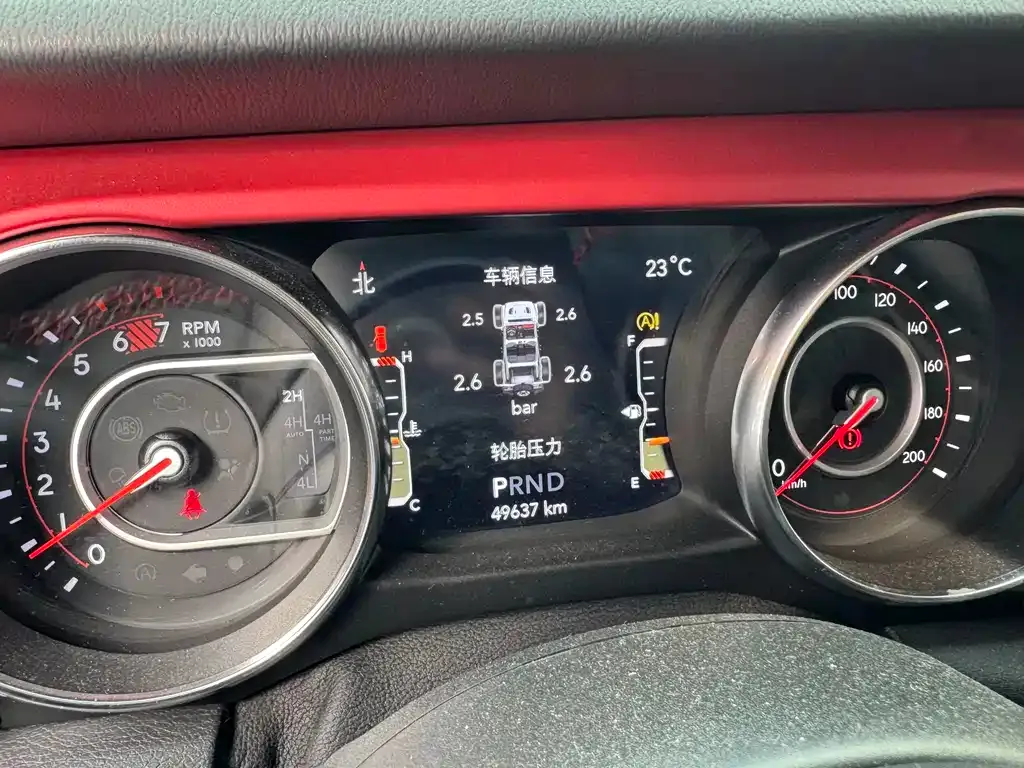 Jeep Wrangler 2021 из CN, фото 3