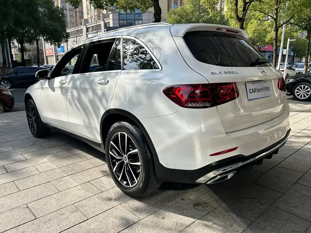 Mercedes-Benz GLC — фото 8
