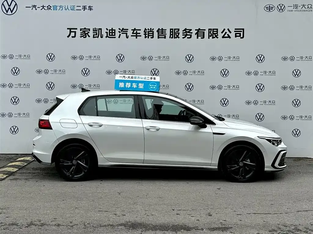 Volkswagen Golf 2022 из CN, фото 4