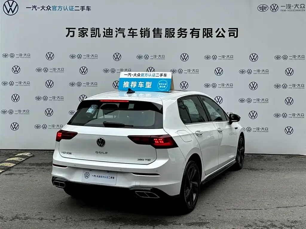 Volkswagen Golf 2022 из CN, фото 6