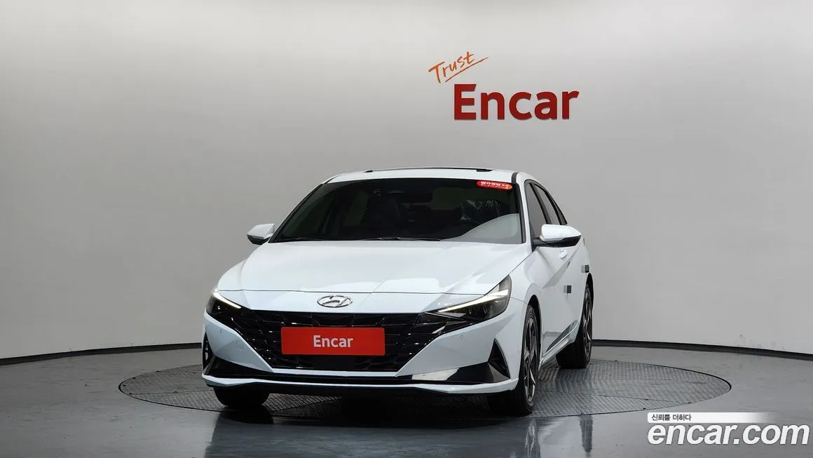Hyundai AVANTE — фото 3