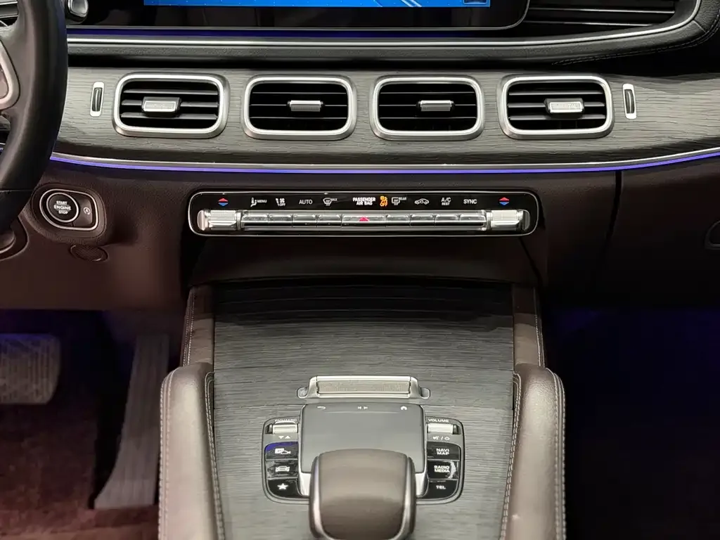 Mercedes-Benz GLE — фото 8
