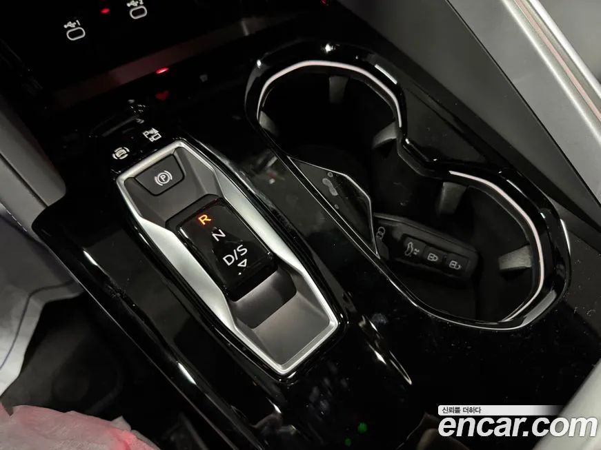Audi Q5 2025 из KR, фото 2