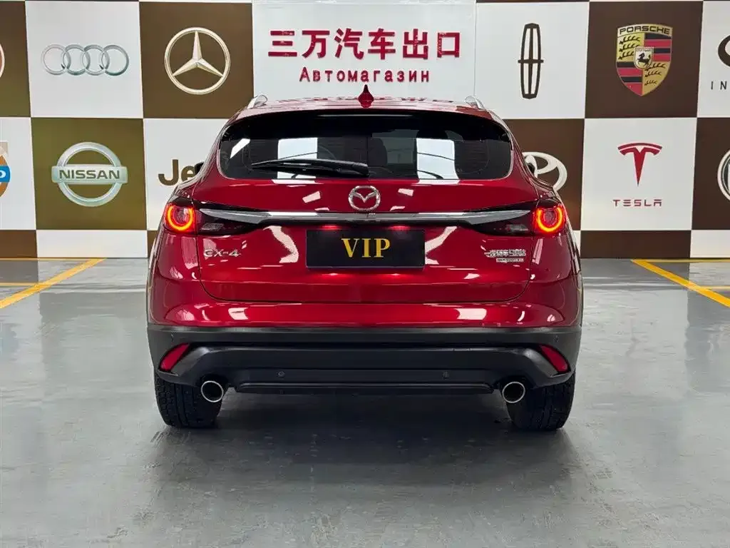 Mazda CX-4 2023 из CN, фото 5
