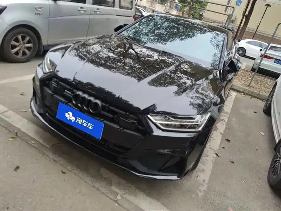 Audi A7L 2023 из CN, фото 1