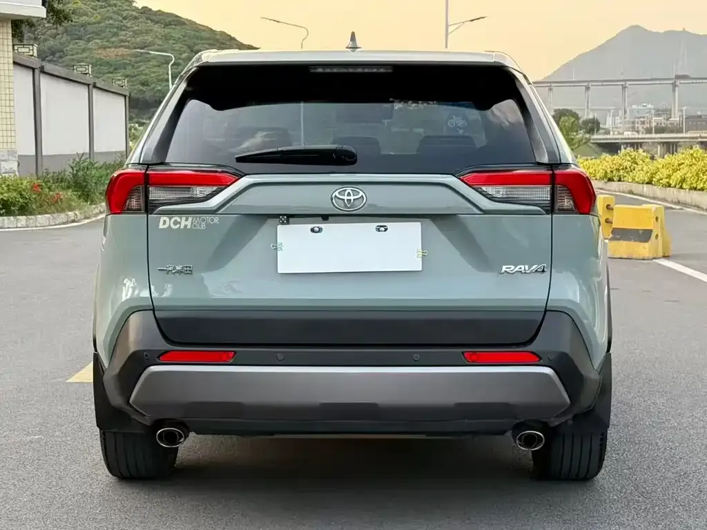 Toyota RAV4 2021 из CN, фото 8