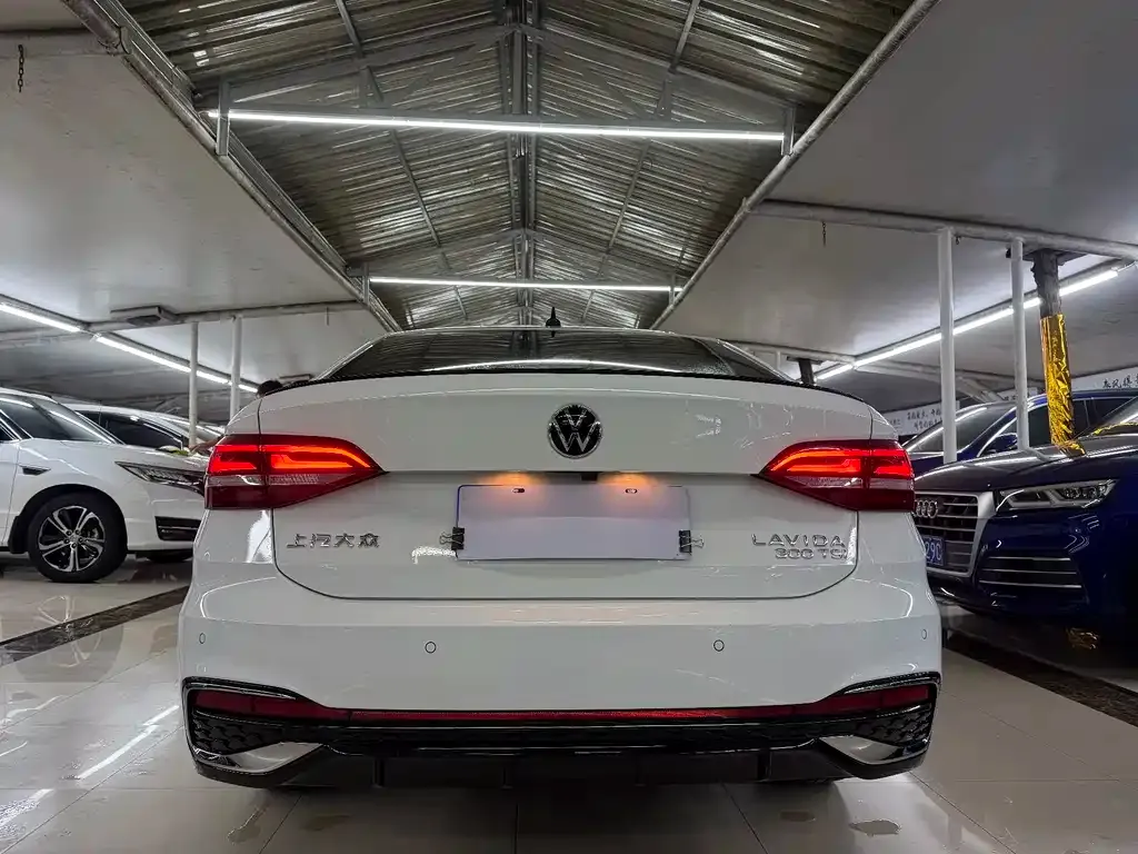 Volkswagen Lavida 2024 из CN, фото 7