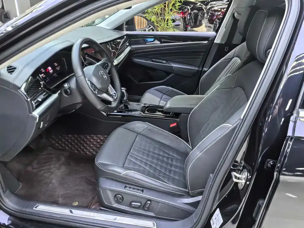 Volkswagen Passat — фото 8