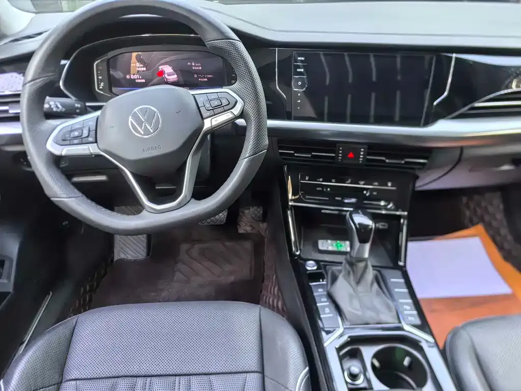 Volkswagen Passat — фото 10