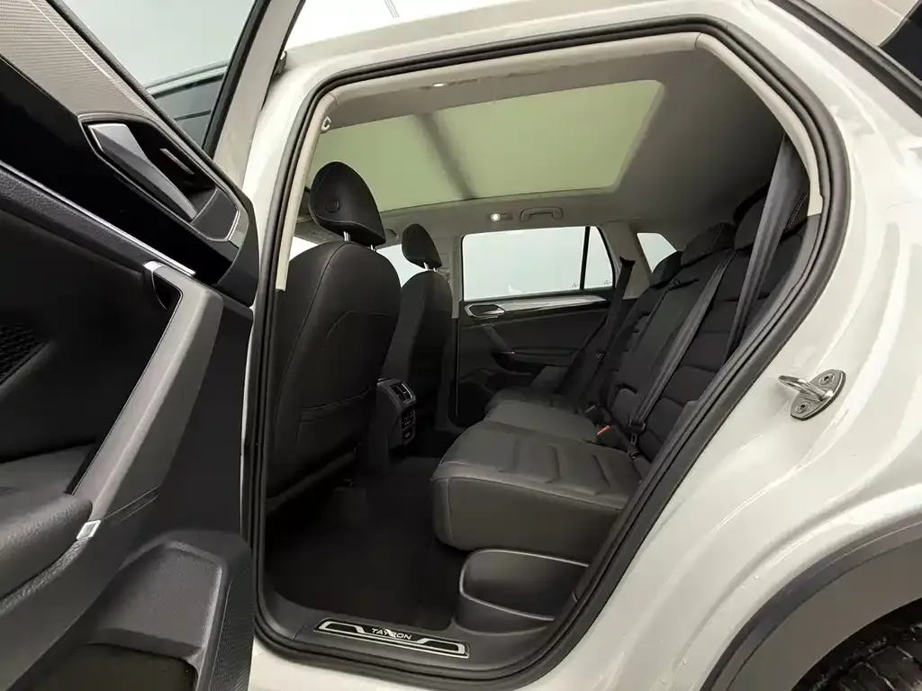 Volkswagen Tayron 2022 из CN, фото 2