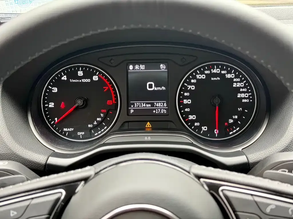 Audi Q2L 2022 из CN, фото 3