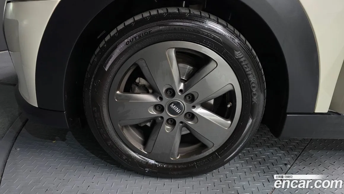 Mini Cooper 2023 из KR, фото 10