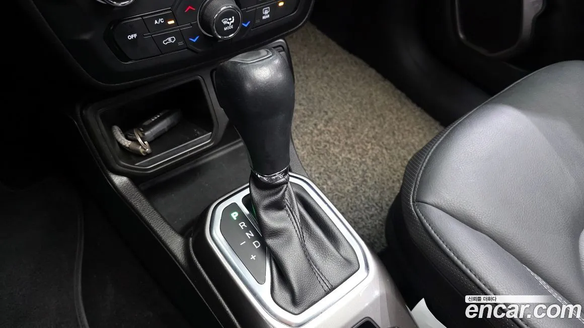 Jeep Renegade 2021 из KR, фото 9