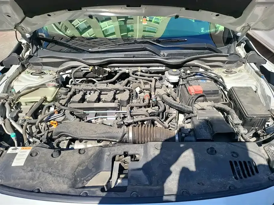 Honda Civic — фото 7