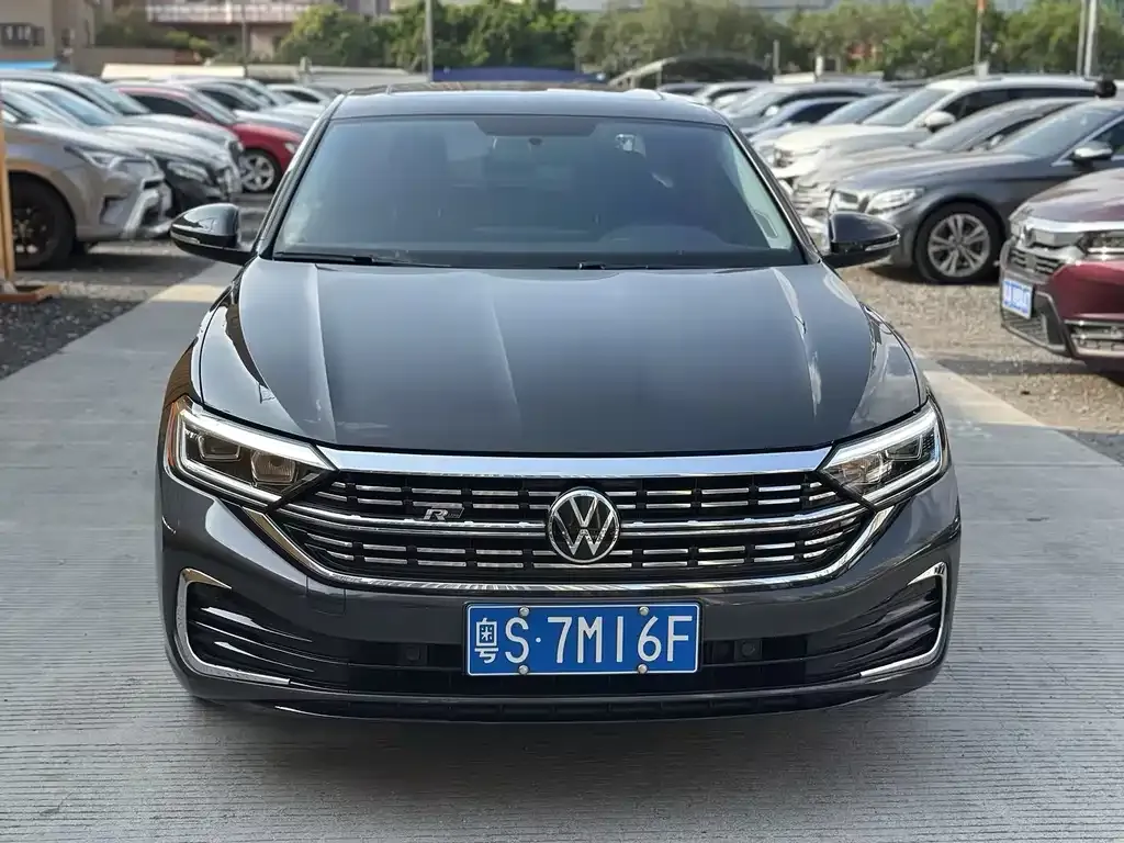 Volkswagen Sagitar 2023 из CN, фото 1