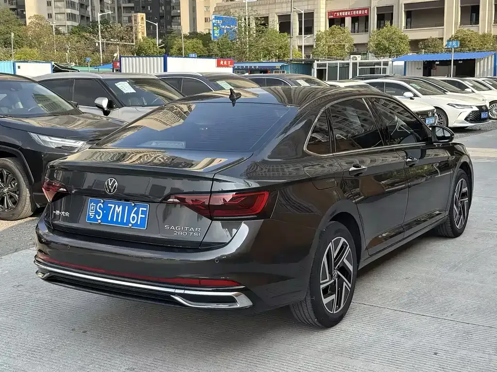 Volkswagen Sagitar 2023 из CN, фото 9