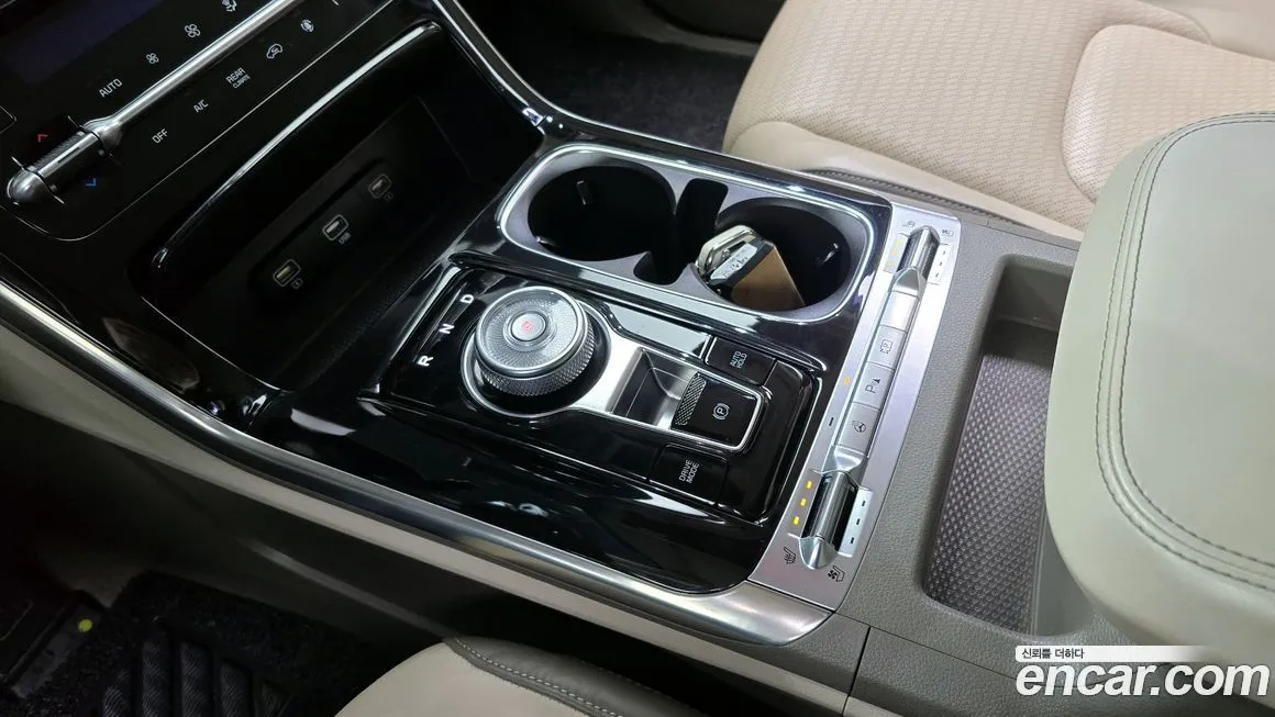 Kia Carnival 2023 из KR, фото 10