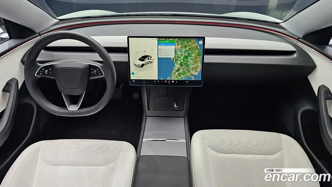 Tesla Model 3 — фото 10