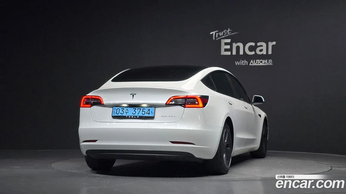 Tesla Model 3 2021 из KR, фото 8