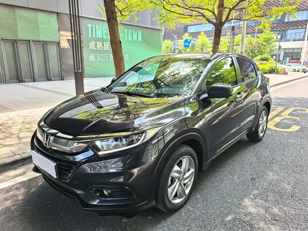 Honda Vezel — фото 1