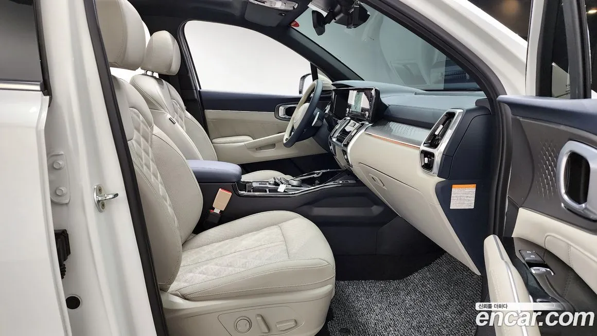 Kia Sorento — фото 10