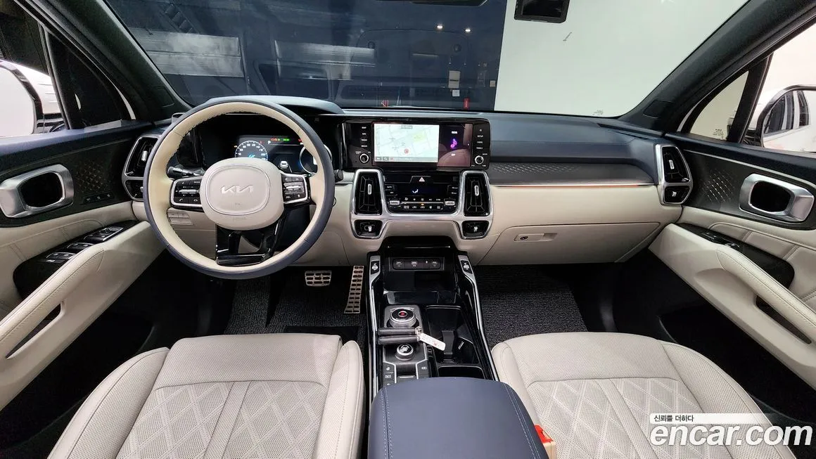 Kia Sorento — фото 7