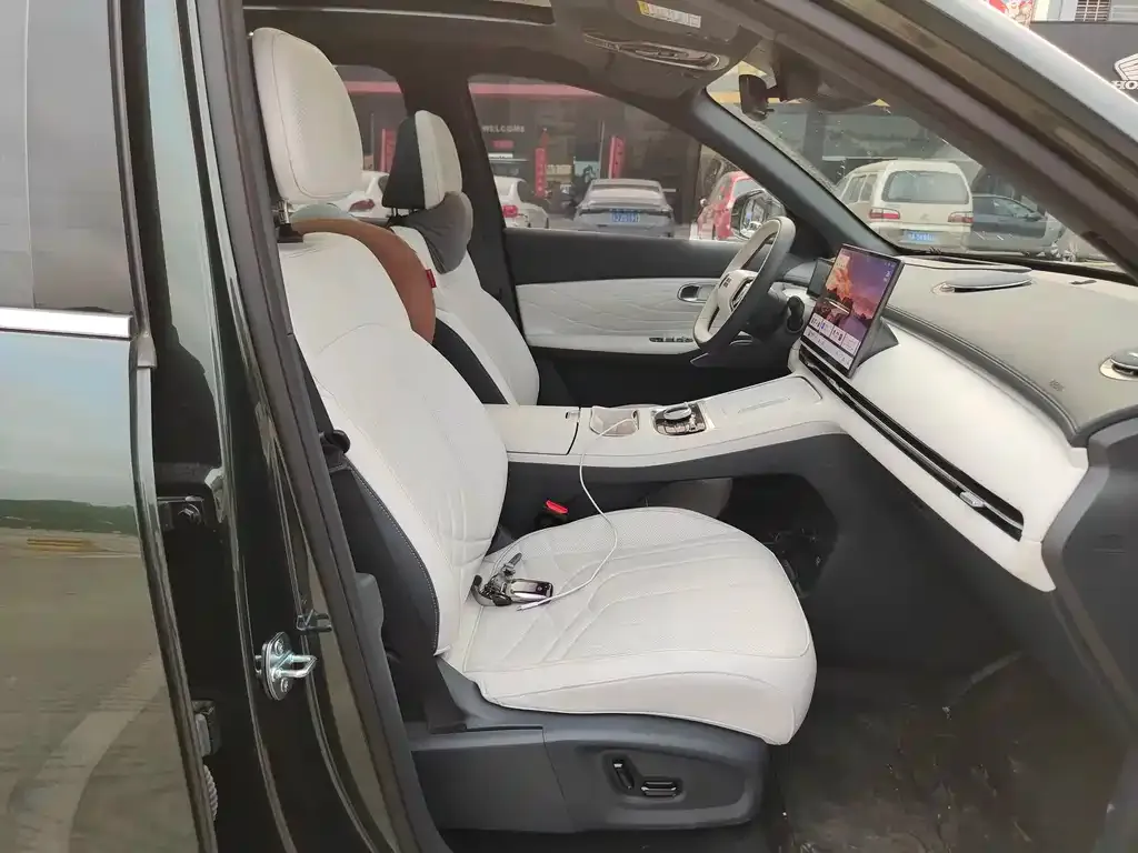 Geely 银河星舰7 2025 из CN, фото 2