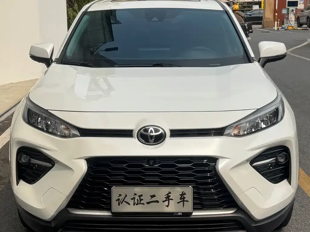 Toyota Wildlander — фото 5