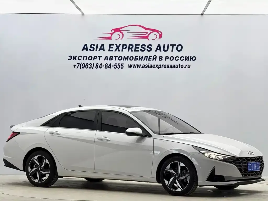 Hyundai Elantra — фото 4