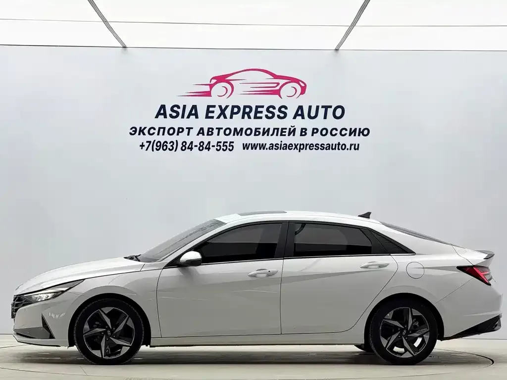 Hyundai Elantra — фото 6