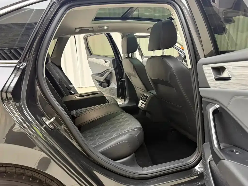 Volkswagen Sagitar 2022 из CN, фото 6