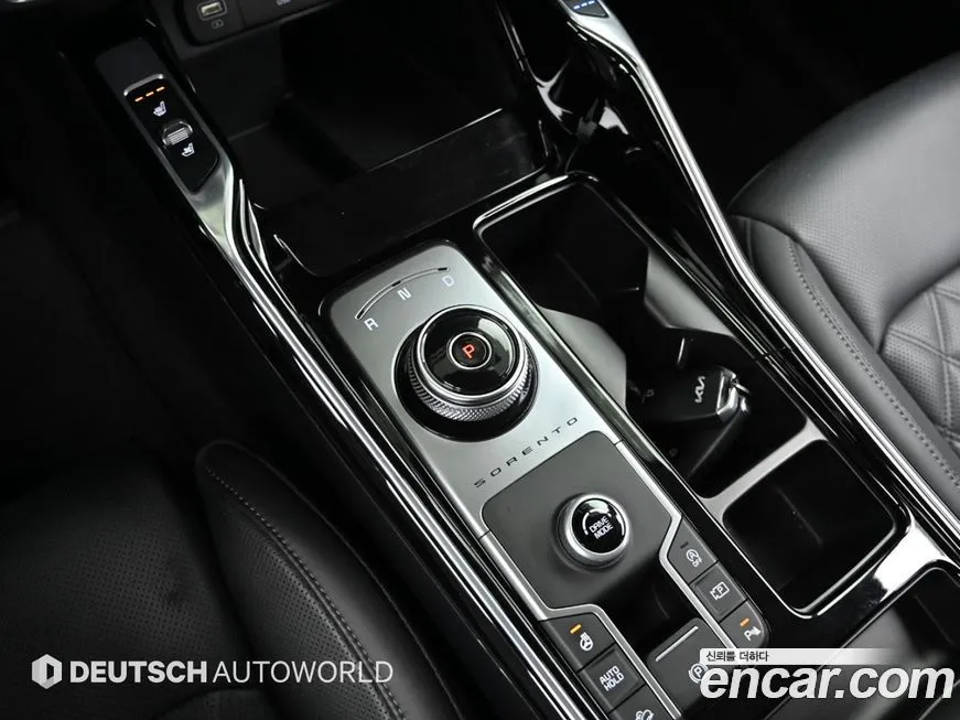 Kia Sorento — фото 9