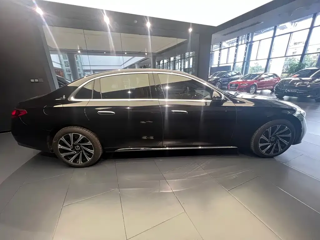 Mercedes-Benz E-Class 2025 из CN, фото 9