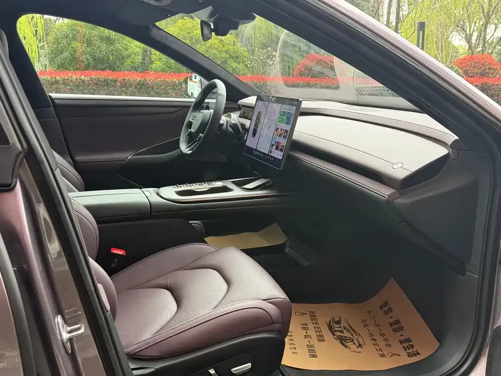 Xiaomi SU7 2025 из CN, фото 5