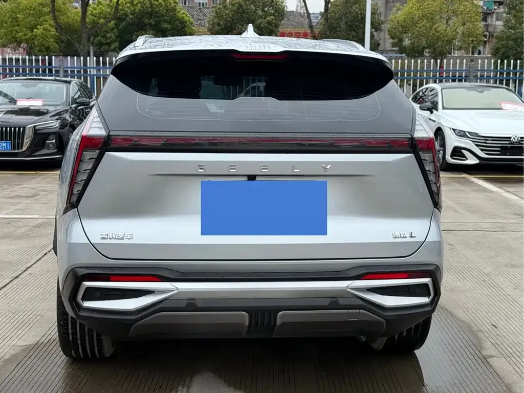 Geely Boyue L 2023 из CN, фото 4