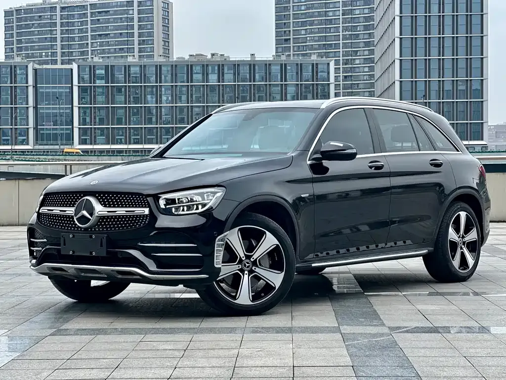 Mercedes-Benz GLC — фото 6