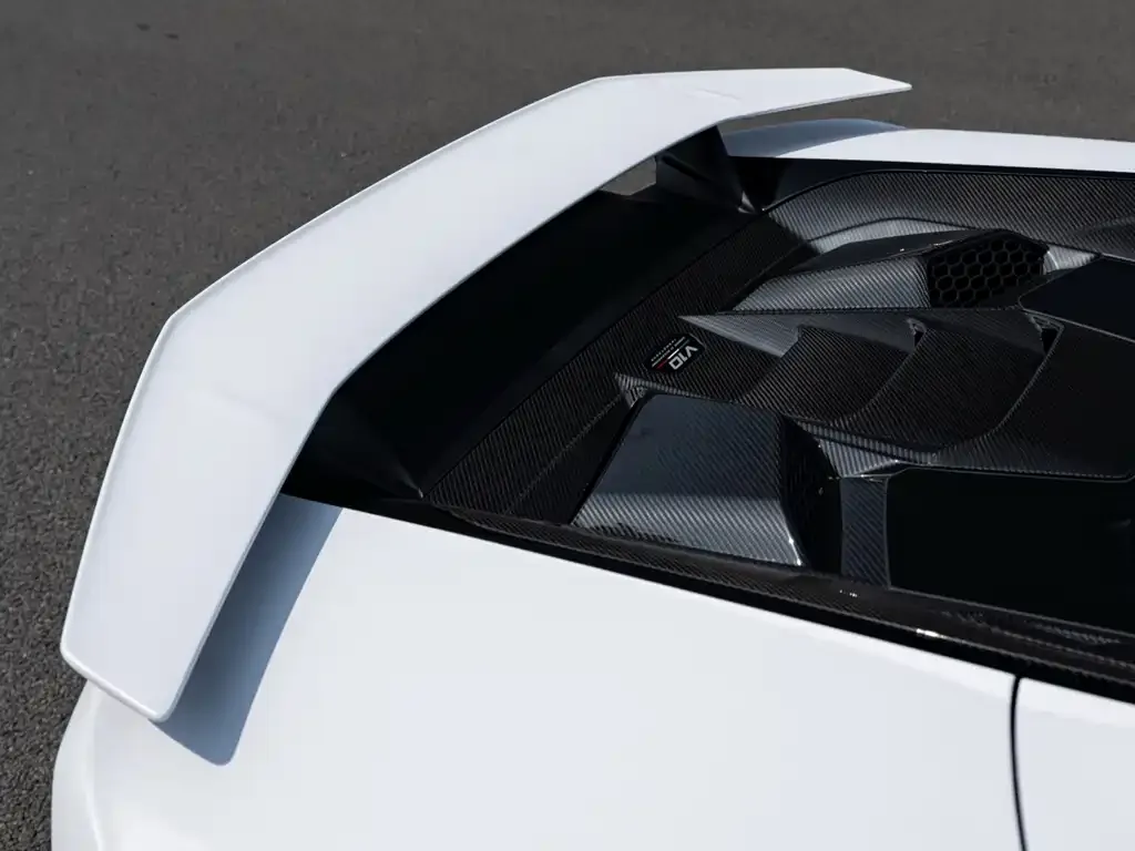 Lamborghini Huracan 2024 из CN, фото 2