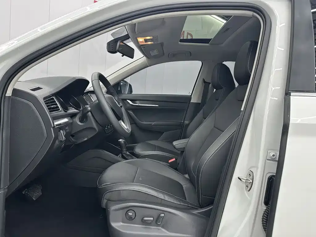 Skoda Kamiq — фото 10